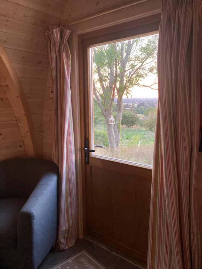 Hotel Rabbit Glamping Pod School House Farm Leighton  Esterno foto